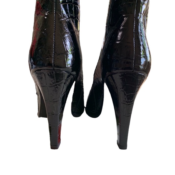 COLIN STUART CROC EMBOSSED BOOTIES - Picture 2 of 16